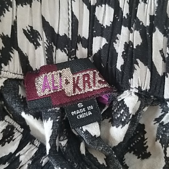 Ali kris leopard shorts size small - Picture 5 of 5